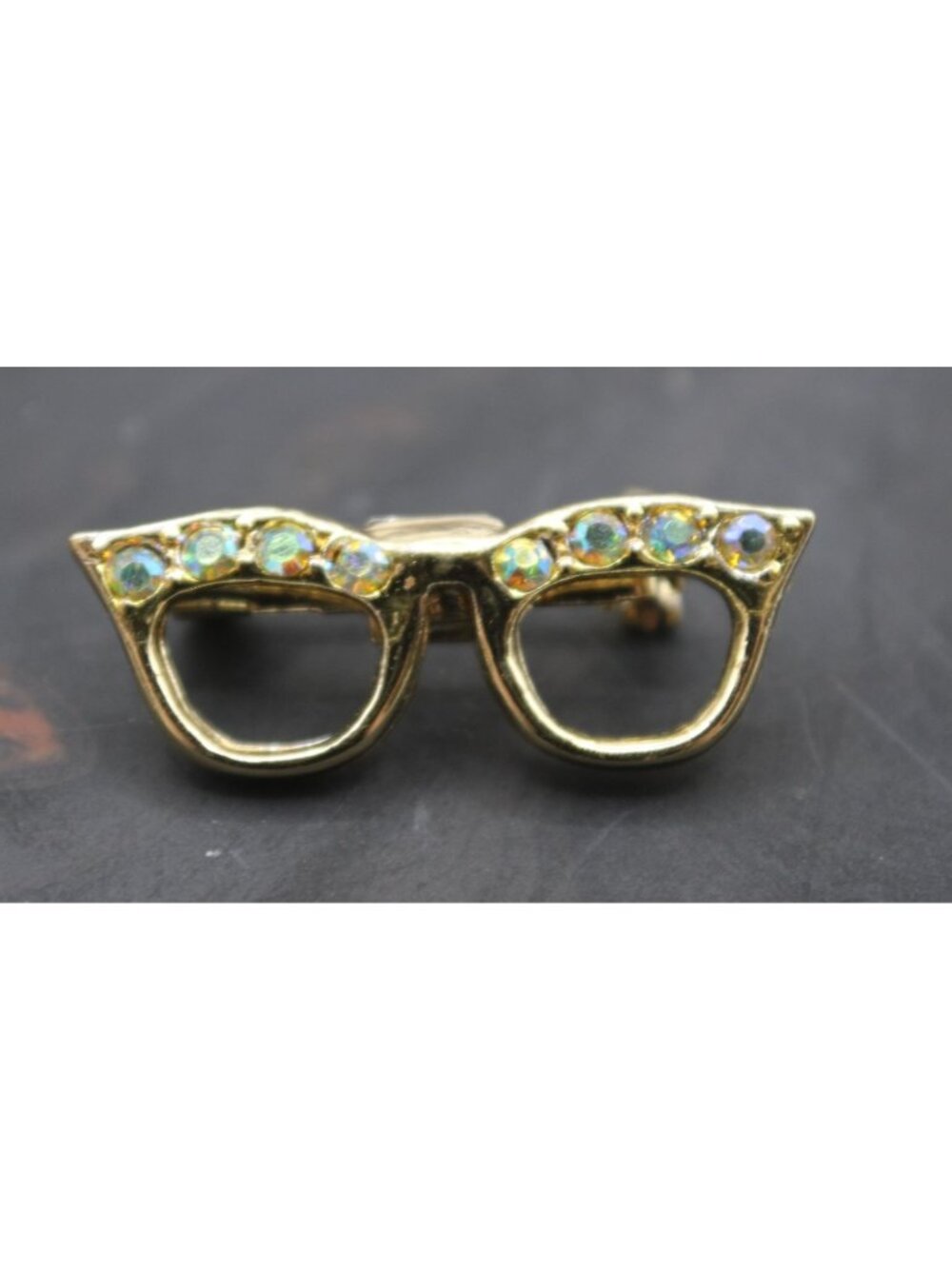 Opalescent Rhinestone Glasses Pin Brooch Retro Style 1.25" Gold-Tone Lapel Hat